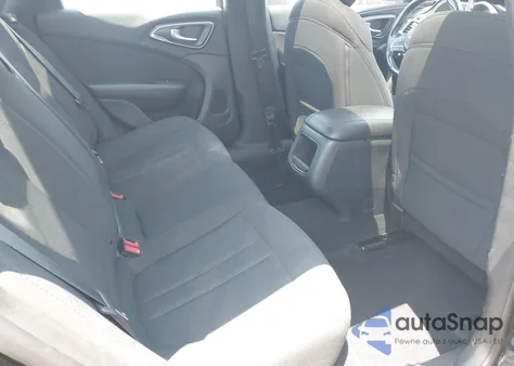 2016 Chrysler 200 Limited from USA, damaged, VIN 1C3CCCAB5GN174556